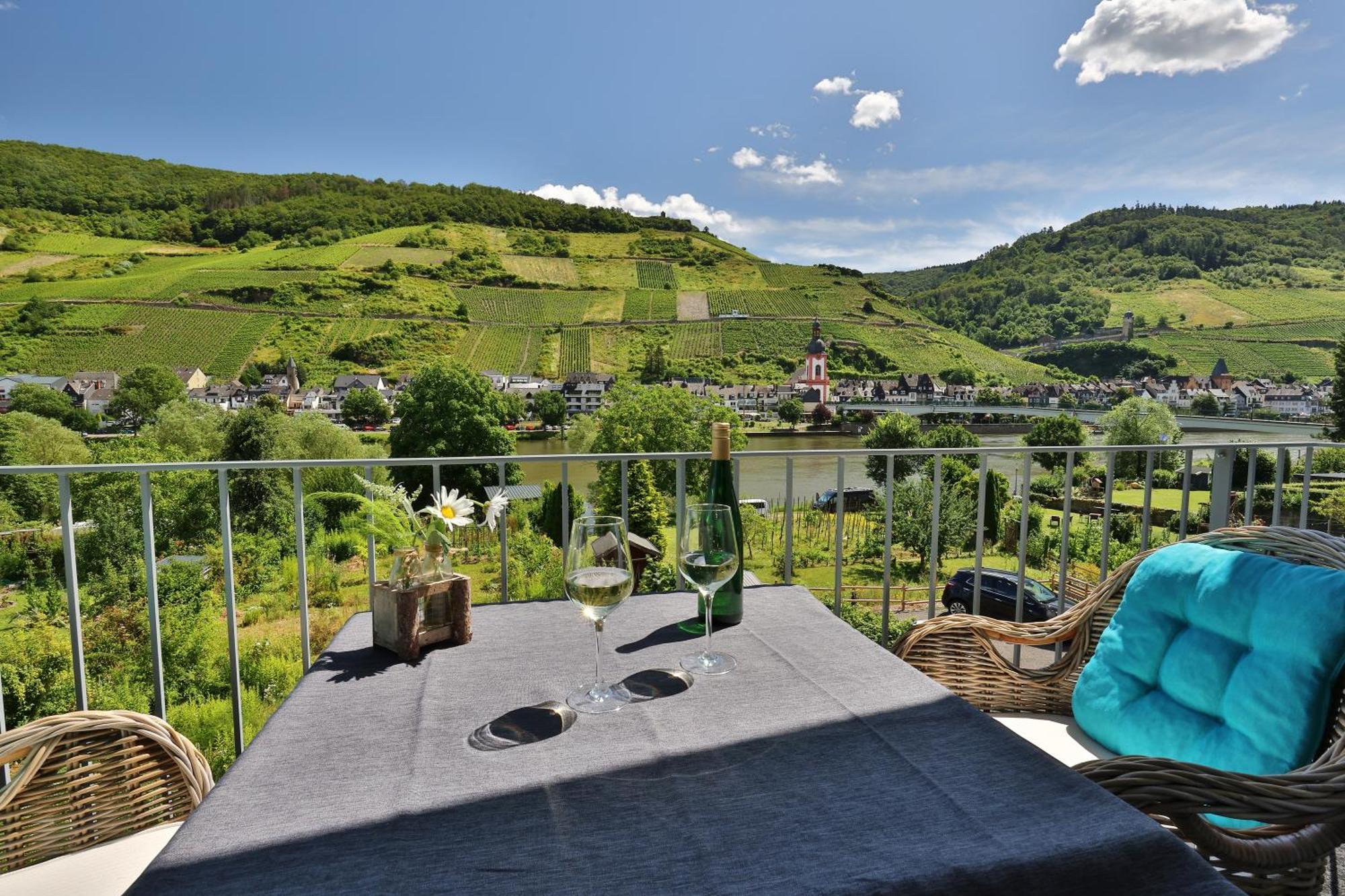 Ferienwohnung Ankerplatz Zell an der Mosel Exterior foto