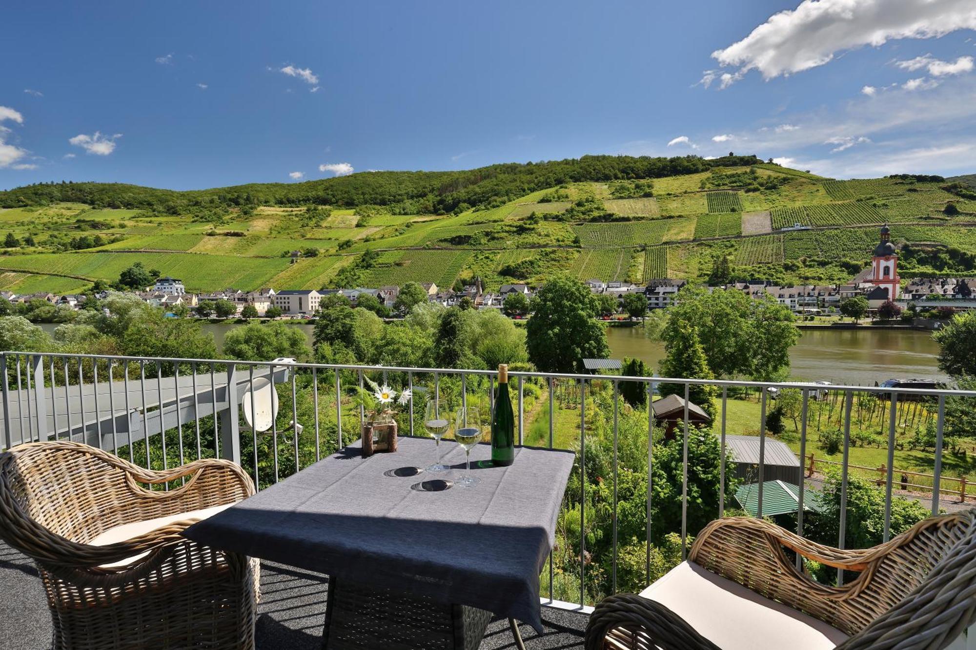 Ferienwohnung Ankerplatz Zell an der Mosel Exterior foto